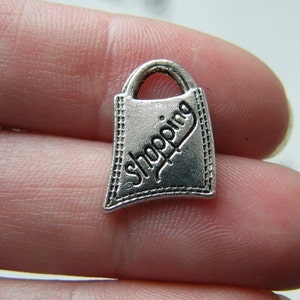10 Shopping bag charms antique silver tone CA185