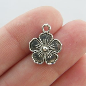 10 Flower Charms Antique Silver Tone F73 - Etsy