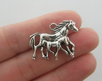 8 Horse and foal charms antique silver tone A585