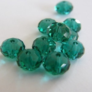 72 Beads -  peacock green rondelle faceted crystal glass B81