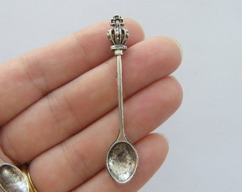 4 Crown spoon pendants antique silver tone FD78