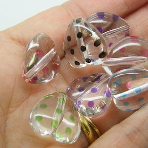 20 Beautiful polka dot heart beads random mixed clear transparent acrylic AB840