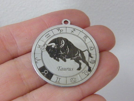 Charm pendant signe du zodiaque taureau, pour femme, modèle Nevena