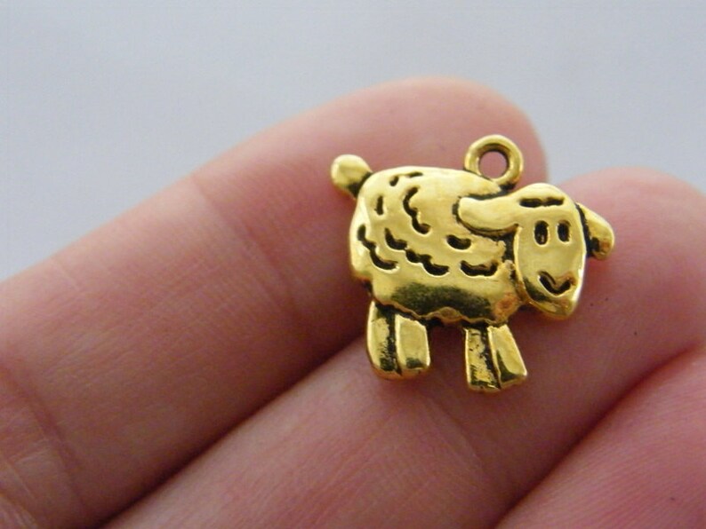 BULK 50 Sheep charms antique gold tone GC308