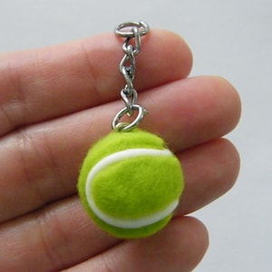 1 Tennis ball pendant acrylic SP2