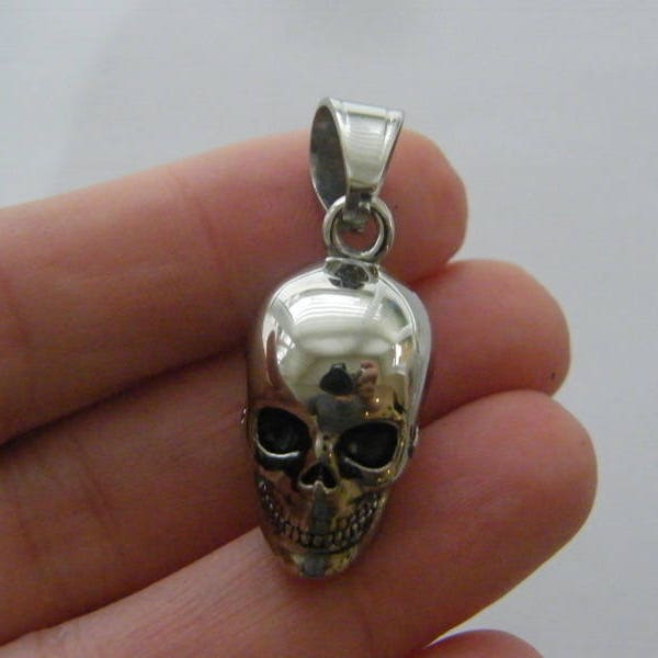 1 Skull charm antique silver tone stainless steel HC198