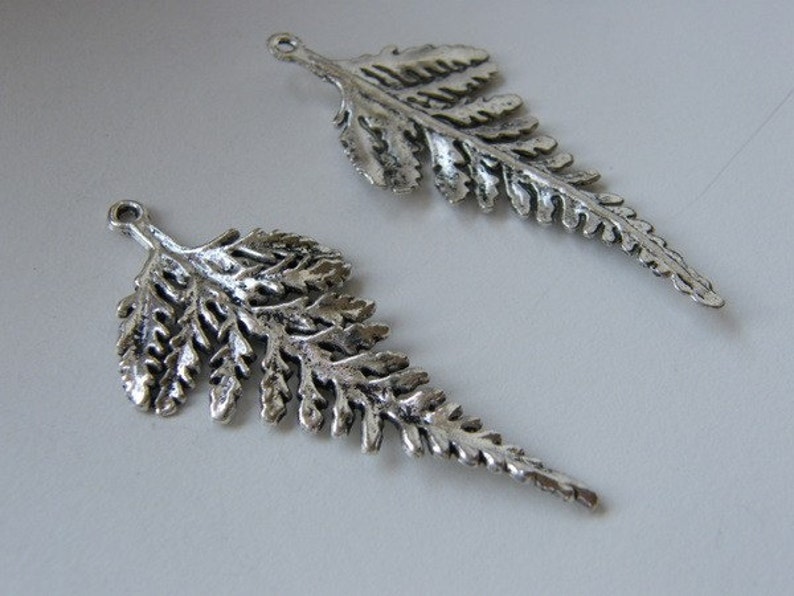BULK 10 Leaf fern pendants antique silver tone L1 image 4