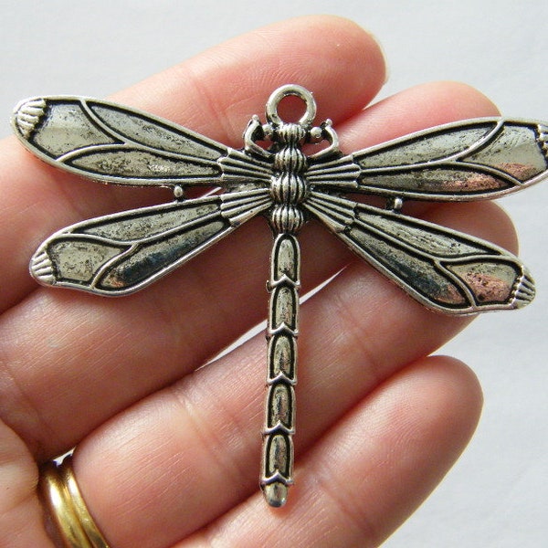 1 Dragonfly pendant antique silver tone A1102