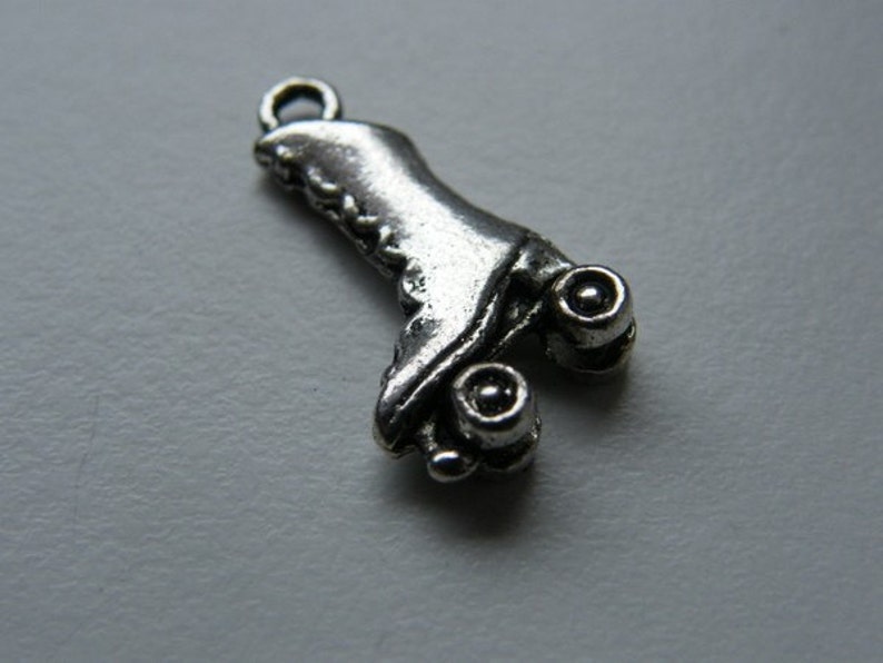 BULK 50 Roller Skate Charms Antique Silver Tone SP48 Etsy