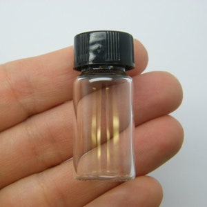 10 Mini glass bottles with screw on lids GB22