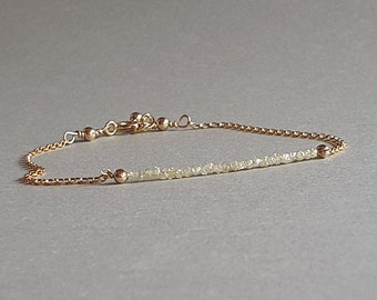 Gelbes Rohdiamant Armband: Zierliche Gold Filled Kette, April Geburtsstein