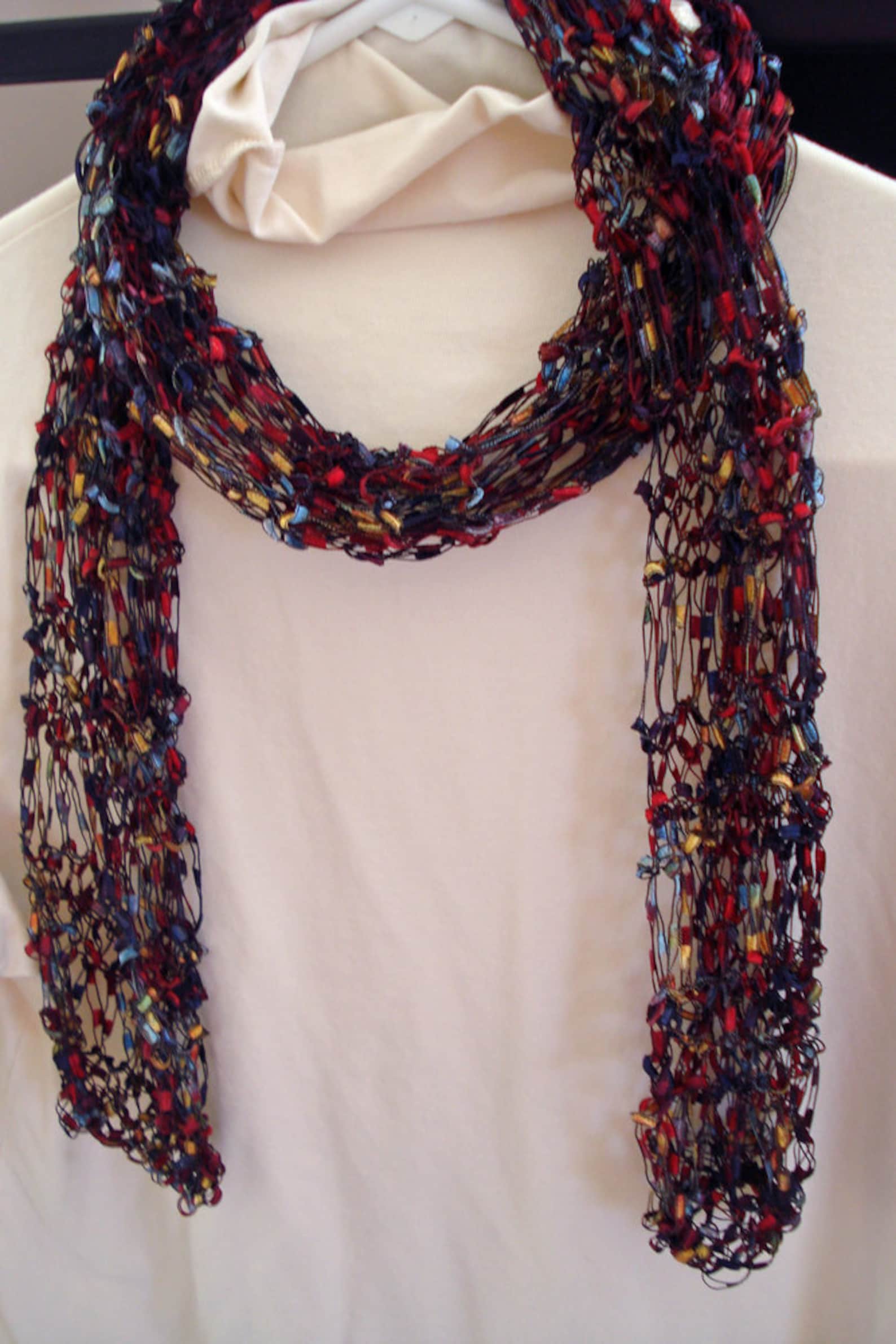 Pattern for Knit Necklace Scarf of Ladder Ribbon Yarn With Variations