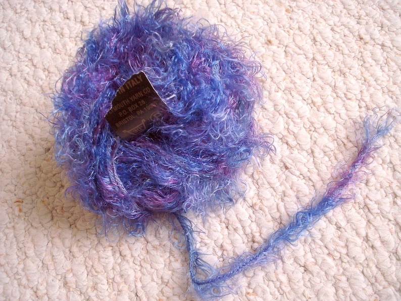 Short Curly Eyelash Yarn Made in Italy 1 ball