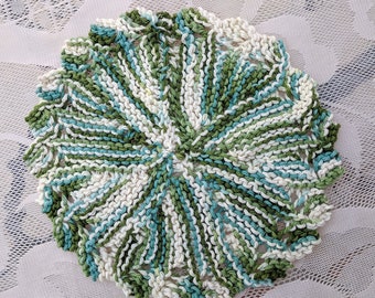 Knit Dishcloth Washcloth Doily Round Unique New Green Variegated