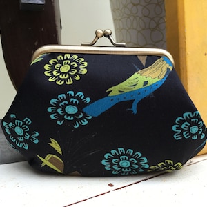 Porta-moedas de seda com padrão de pássaros florais/Bolsa com fecho Kiss Lock/O que dar para minha namorada/Presente original para madrinha/Presente original para irmã