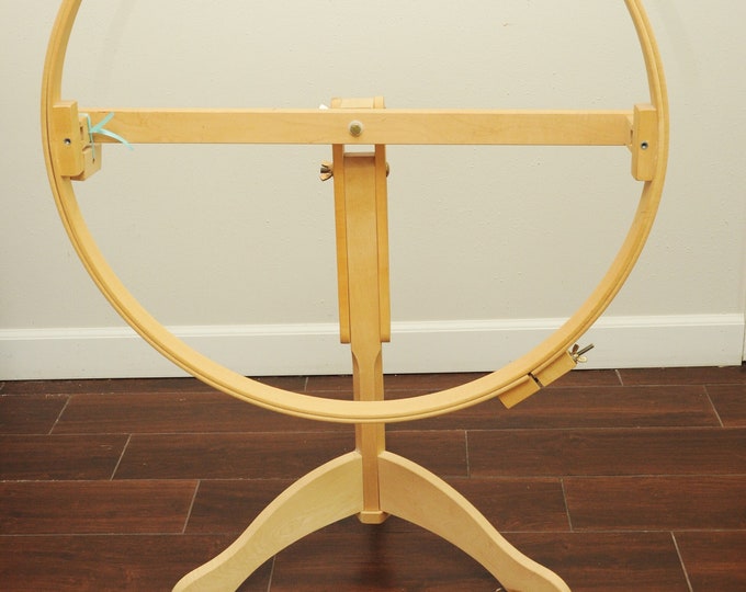 Hinterberg Homestead 29 Quilting Hoop Wood Adjustable LARGE Floor Stand