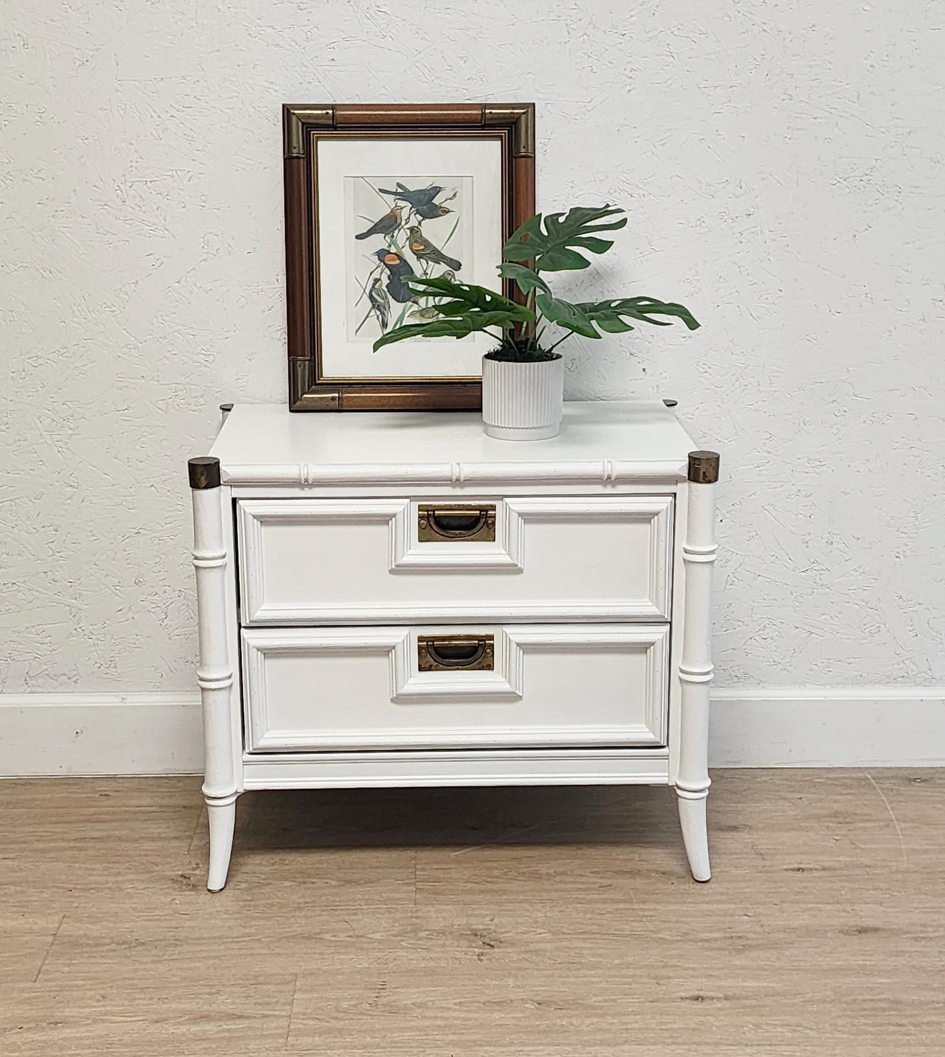 USAビンテージ Stanley furniture ホワイトキャビネット USAビンテージ Stanley furniture ホワイトキャビネット
