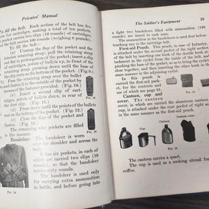 1917 US Infantry PRIVATES&#39; Manual, Antique Military Manual, Illustrated WWI Maj James Moss Second Ed