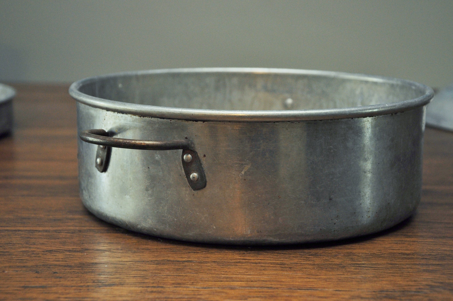 Vintage Wearever & Buckeye Aluminum Pans Round Handle Roaster Etsy