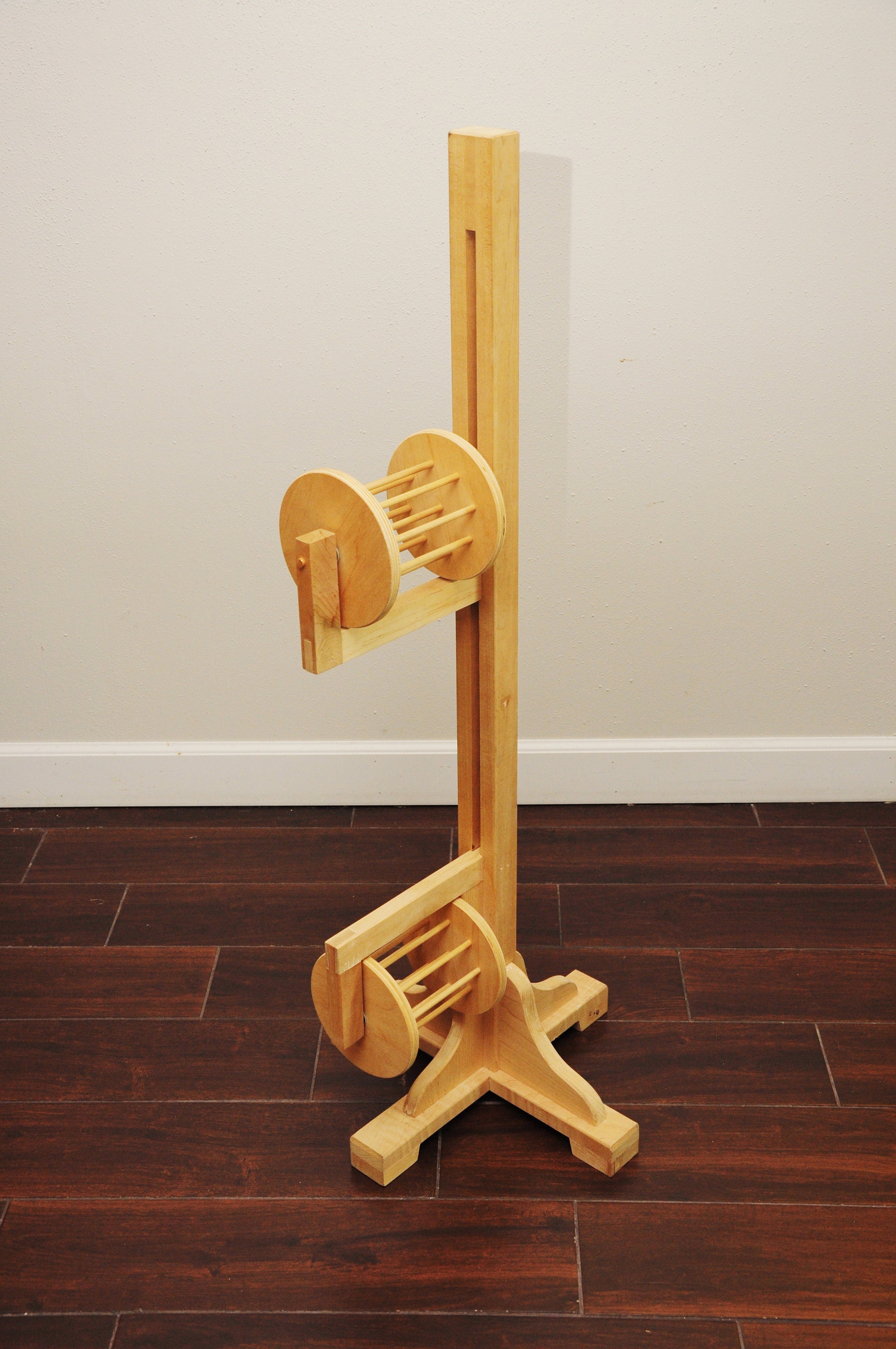 Vertical YARN Swift-wood Squirrel Cage Yarn Winder-tall Upright 