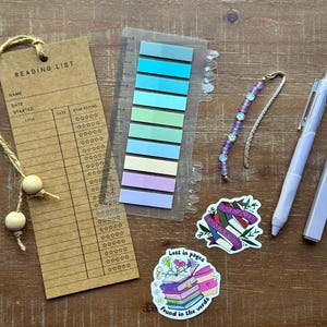 Everything But The Book Kit, Annotation Kit, Bookmark, Bead Bookmark, BookTok, Bookish, Book Lover, Book Gift, Book Accessories
