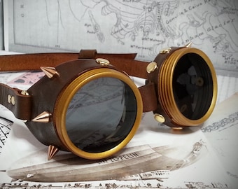 Goggles with Spikes, Real leather with a choice of coloured lenses