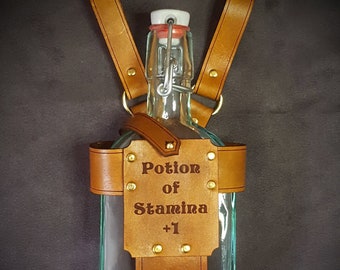 Hip flask & leather holder, alcohol flask, leather holder, belt flask, flask holder, Cosplay, DnD, RPG, Steampunk, steampunk hip flask