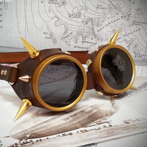 Spiked goggles, Real leather with a choice of colours and lenses, ideal for Steampunk, Cosplay, LARP