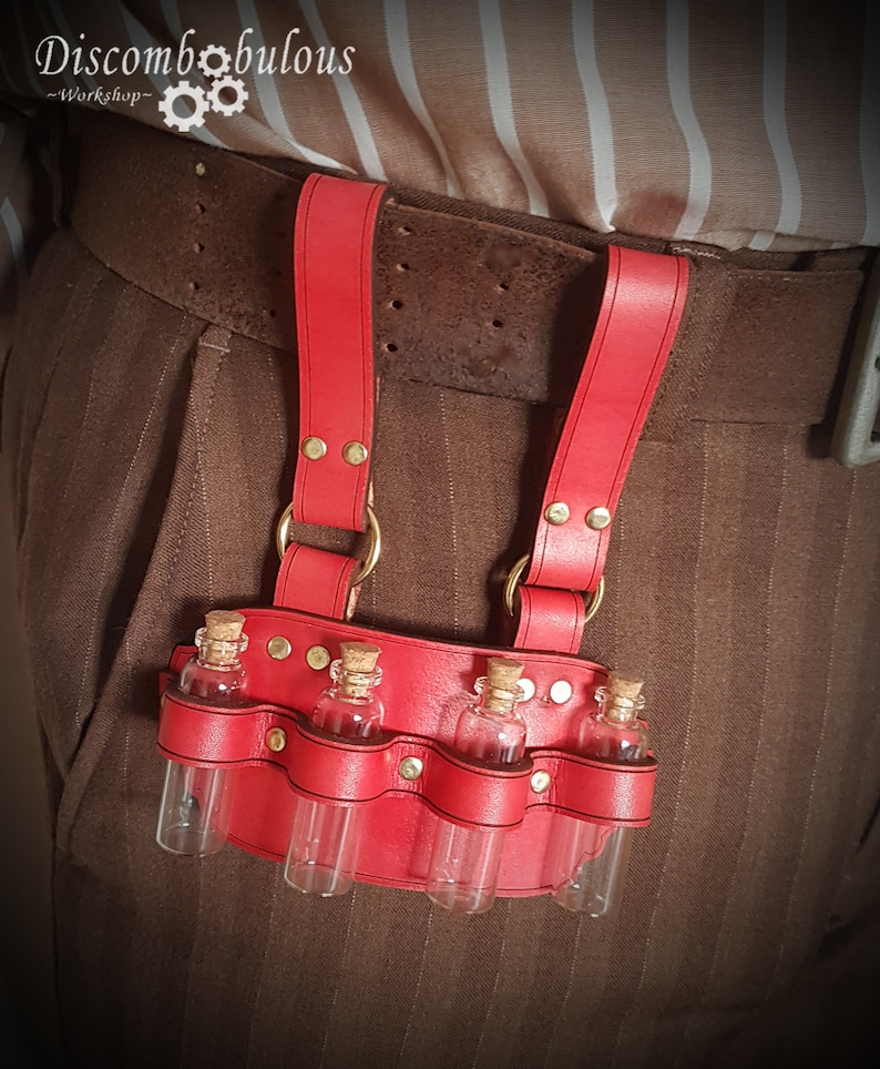 Leather belt hanger with bottles. image 4