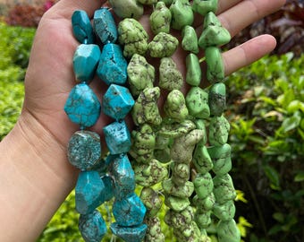 Natural Turquoise Nugget Beads Blue Green White Turquoise Mix Irregular Gemstone Beads for DIY Jewelry Boho Style Statement Strand
