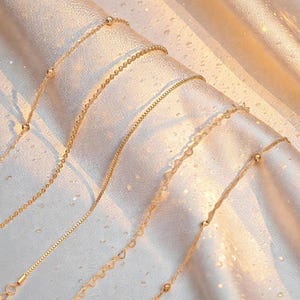 Ensemble de bracelets délicats en chaîne en or, bracelets superposés minimalistes pour femme, cadeau de bijoux à superposer pour tous les jours