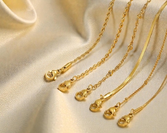 Juego de 6 pulseras para mujer, acero inoxidable chapado en oro de 18 quilates, resistente al agua, con múltiples capas.