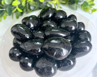 High Quality Black Tourmaline Crystal Home Protection Crystal Grid Tumble Black Tourmaline Meditation Crystals