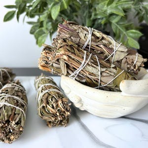 Lavender Sage Smudge Bundle - sage cleansing kit, sage smudge kit, smudge kit, smudging kit, sage kit, cleansing kit, smudge stick
