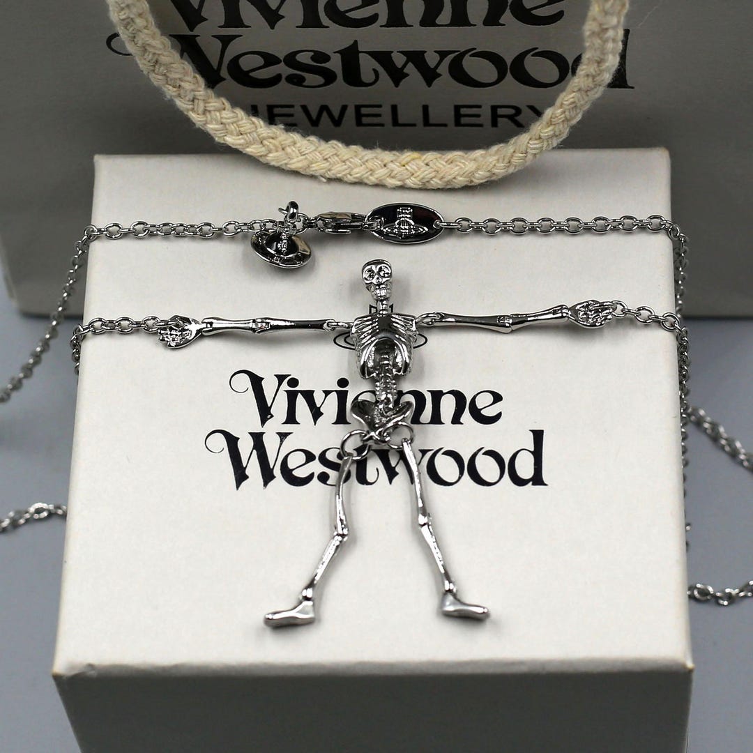 超美品！Vivienne Westwood オーブロゴ スカルプリント L相当