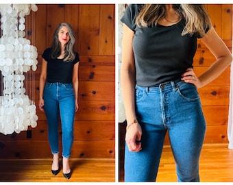 1990s Straight Leg Jeans / 90s Blue Mom Jeans