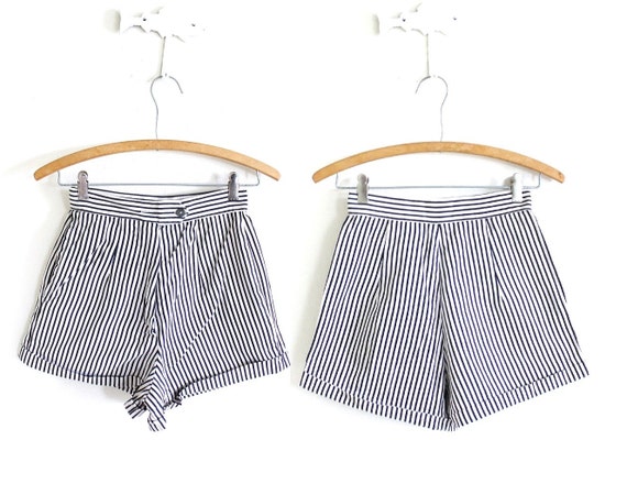 50s Shorts / 1950s High Waisted Shorts / 50s Strip