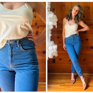 1990s Blue Mom Jeans / 1990s 90s High Rise Straight Leg Denim