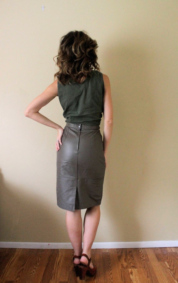 1980s Gray Pencil Skirt / 1980s 80s High Waisted … - image 5