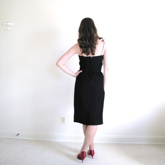 Little Black Dress / 50s Dress / 50s Wiggle Dress - image 4