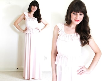 Vintage Maxi Dress/ 70s Maxi Dress / Light Pink Maxi Dress