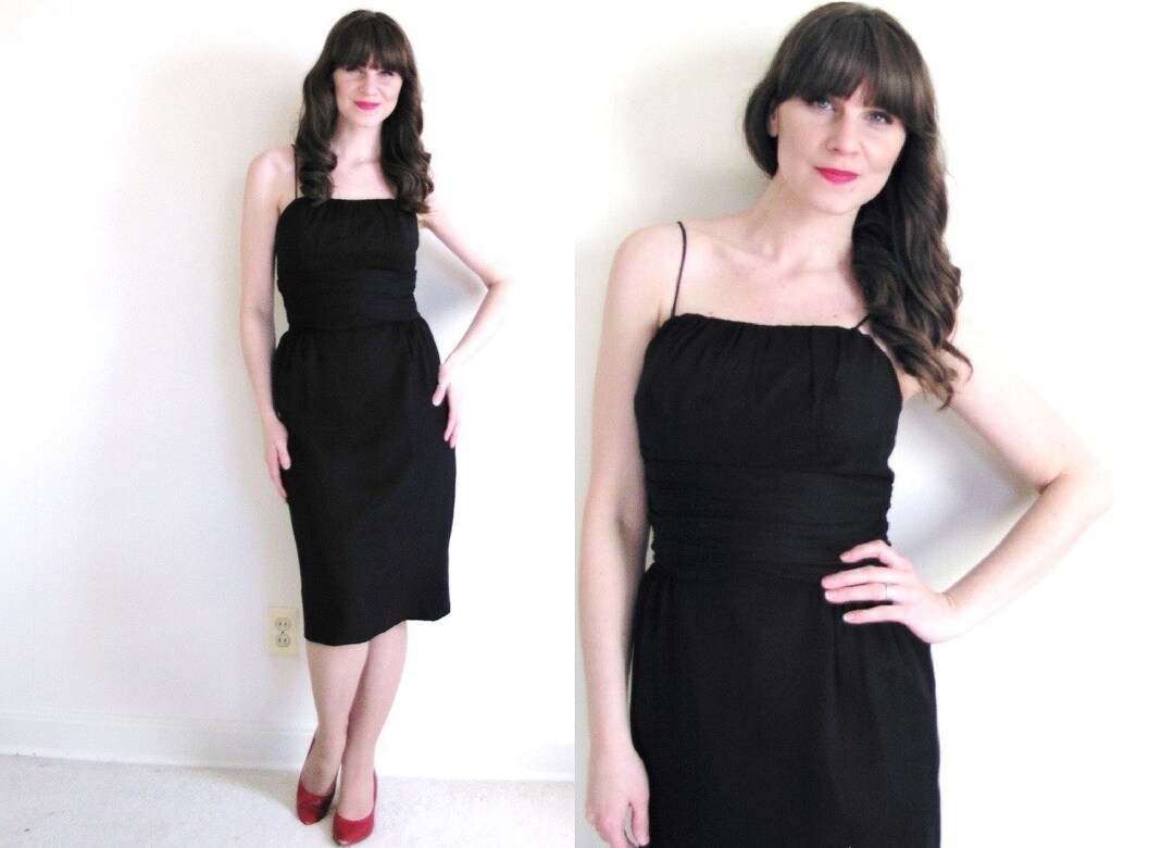 Little Black Dress / 50s Dress / 50s Wiggle Dress - Etsy