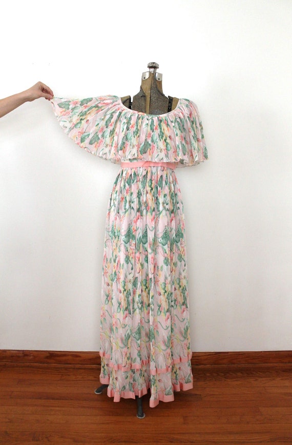 1970s Maxi Dress / 70s Dress / 1970s Pastel Flora… - image 3