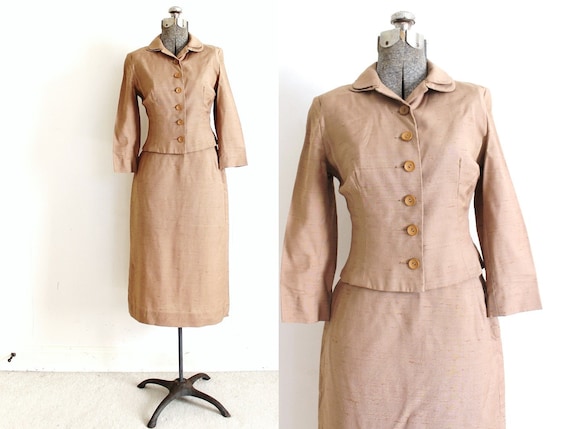 1950s Skirt Suit / 50s Suit / 1950s Tan Beige Sand