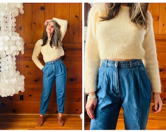 Vintage 1990s Pleated Jeans / 90 Mom Jeans