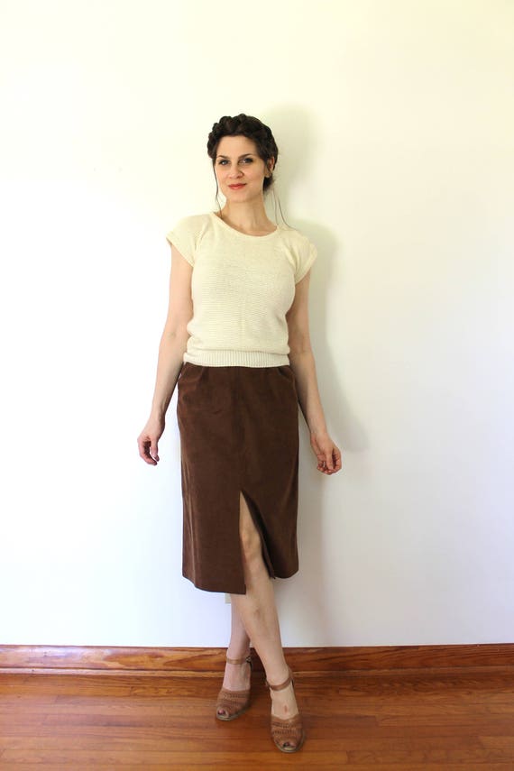 Vintage Vegan Suede Skirt / 1970s Vegan Faux Sued… - image 3