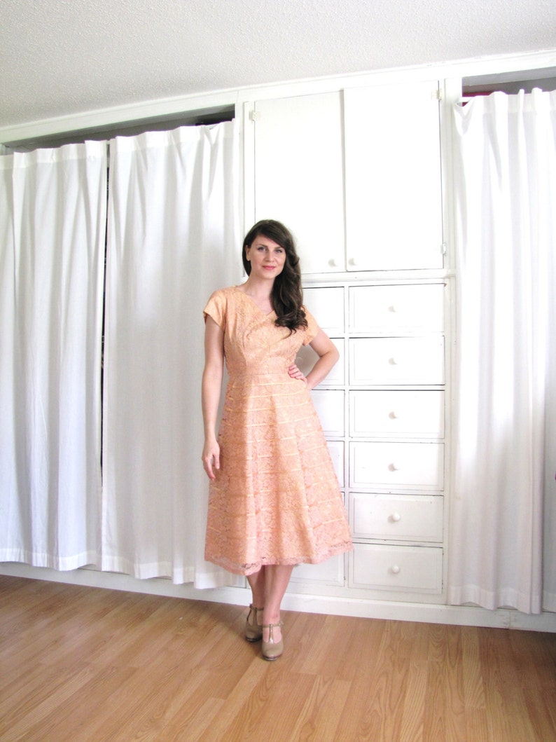 50s Dress / 50s Lace Dress / Blush Pink Dress image 2