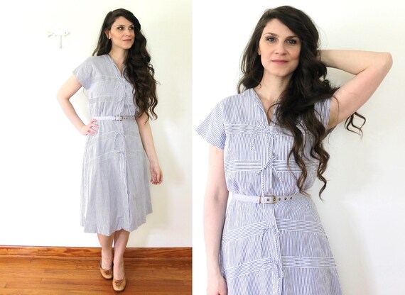 1940s Dress / 40s Blue and White Striped Bow Dress