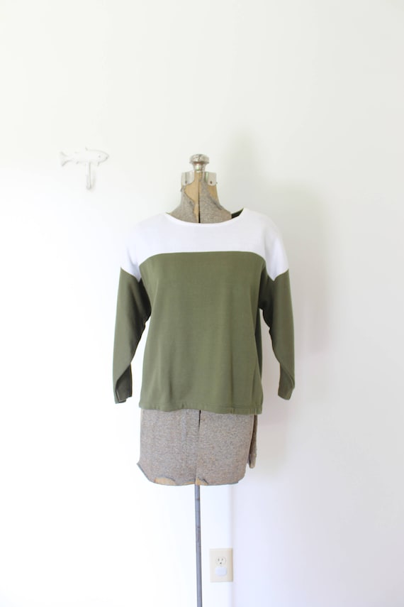 Vintage Cropped Sweatshirt / 1980s Hunter Green Cr