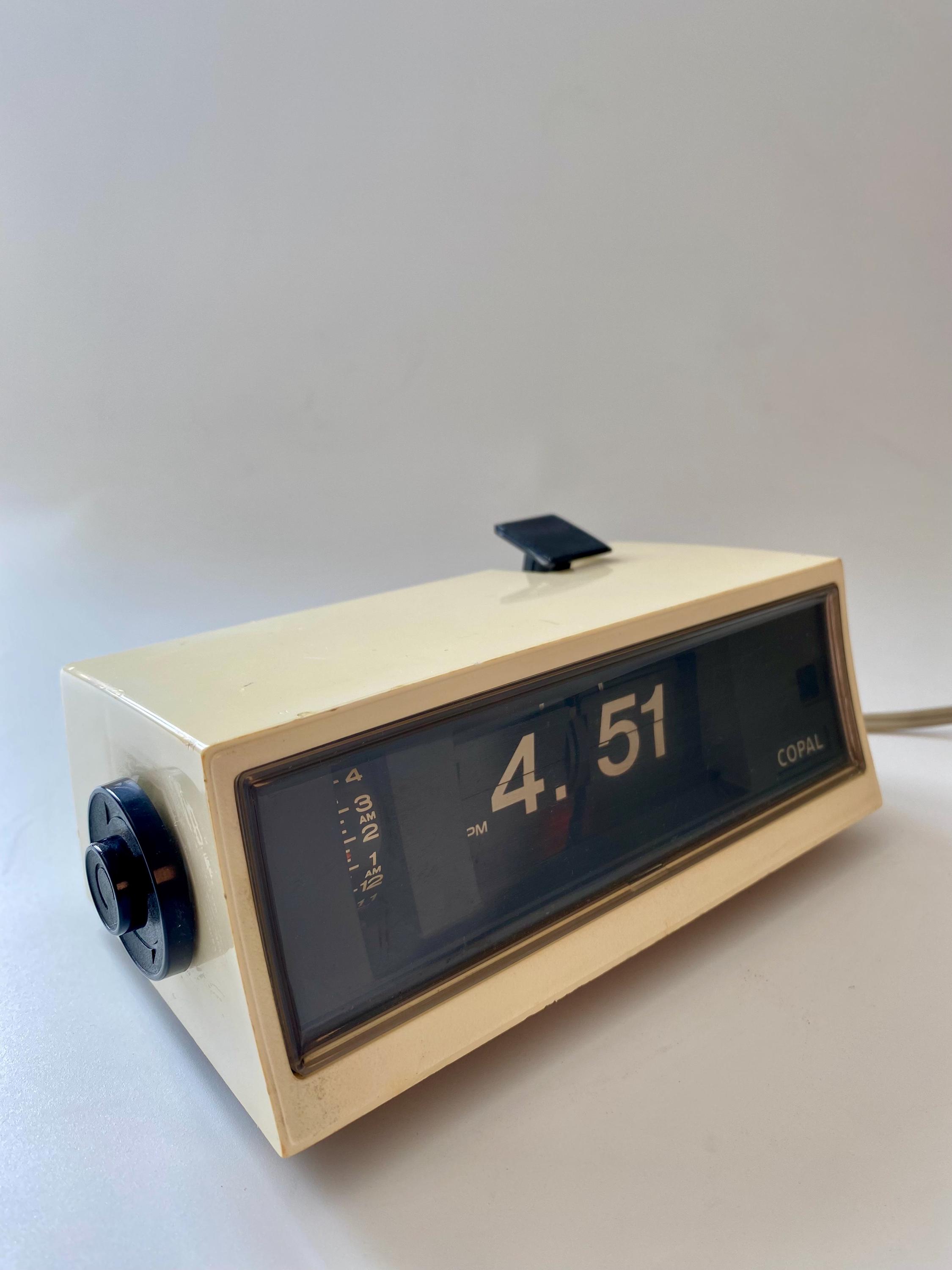 1970s Copal Flip Clock: Retro Space-age Mid-century Decor - Etsy
